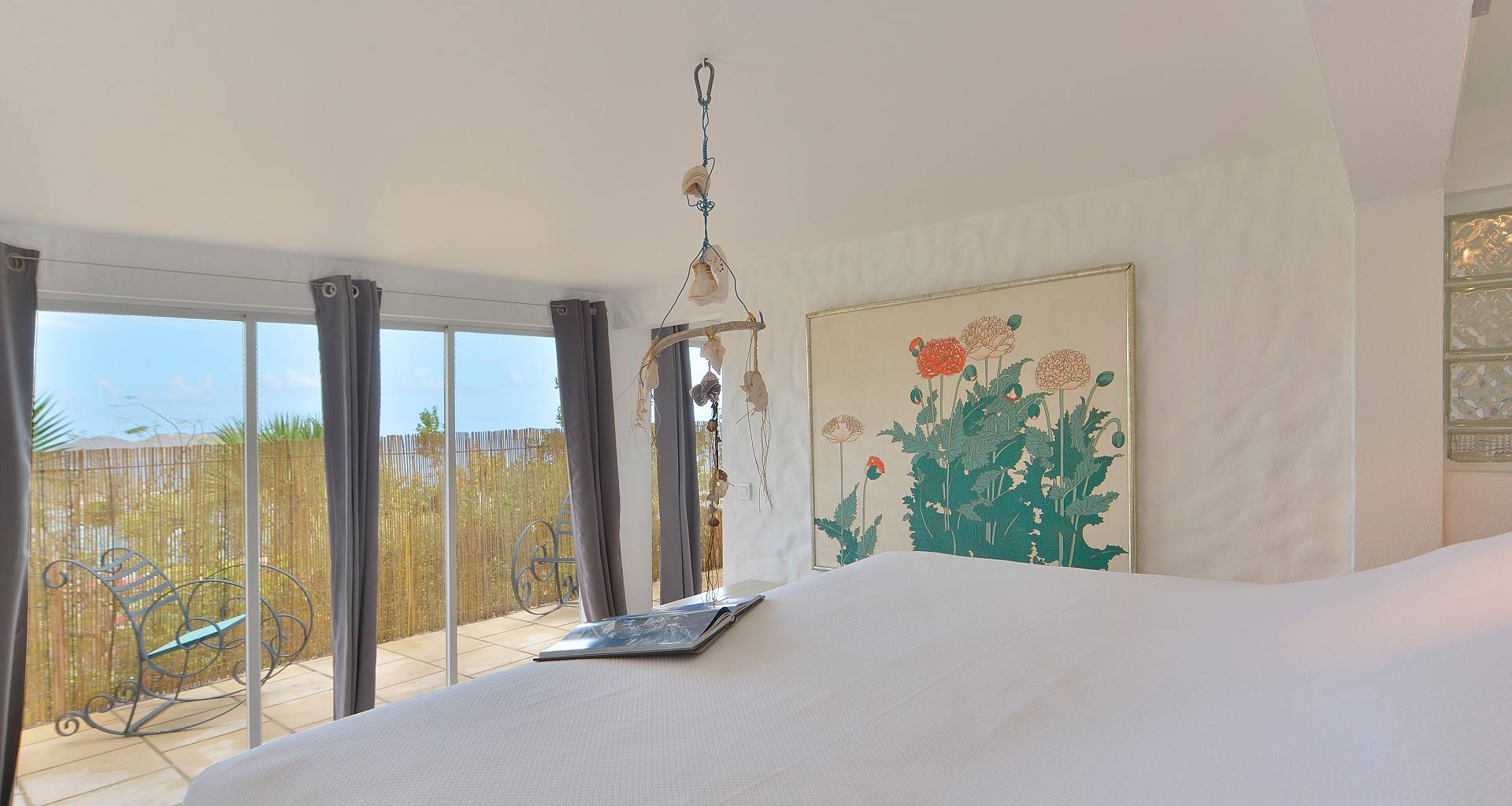 Villa Sunrise Bedroom 4 (Independent Studio) 